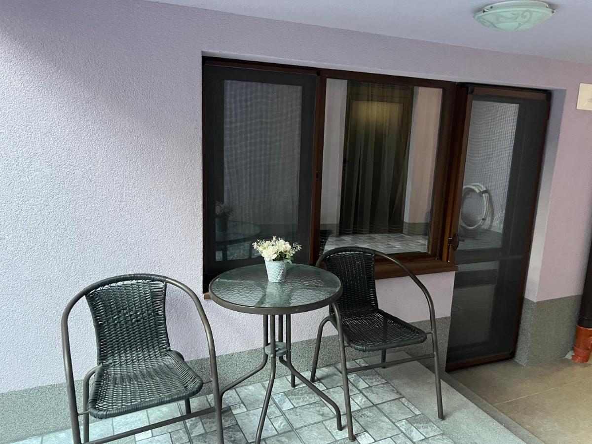 Guest House Tatiana Studio Petrici Exterior foto